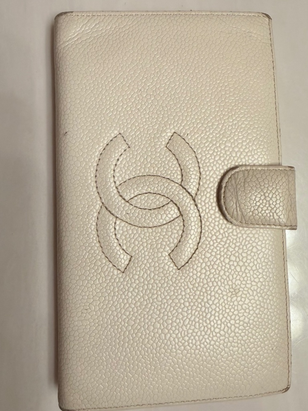 CHANEL Ivory Caviar Leather Wallet/Organizer Snap Closure w/ Card Slots Folding